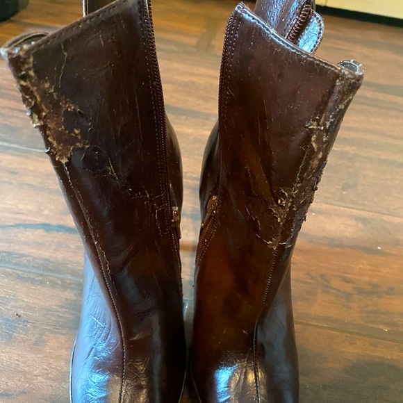 MICHAEL ANTONIO BOOTIES - Picture 1 of 10